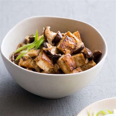  Tofu al Latte di Soia e Funghi Shiitake: Un Delizioso Connubio di Sapori Cremosi e Aromi Terrosi!